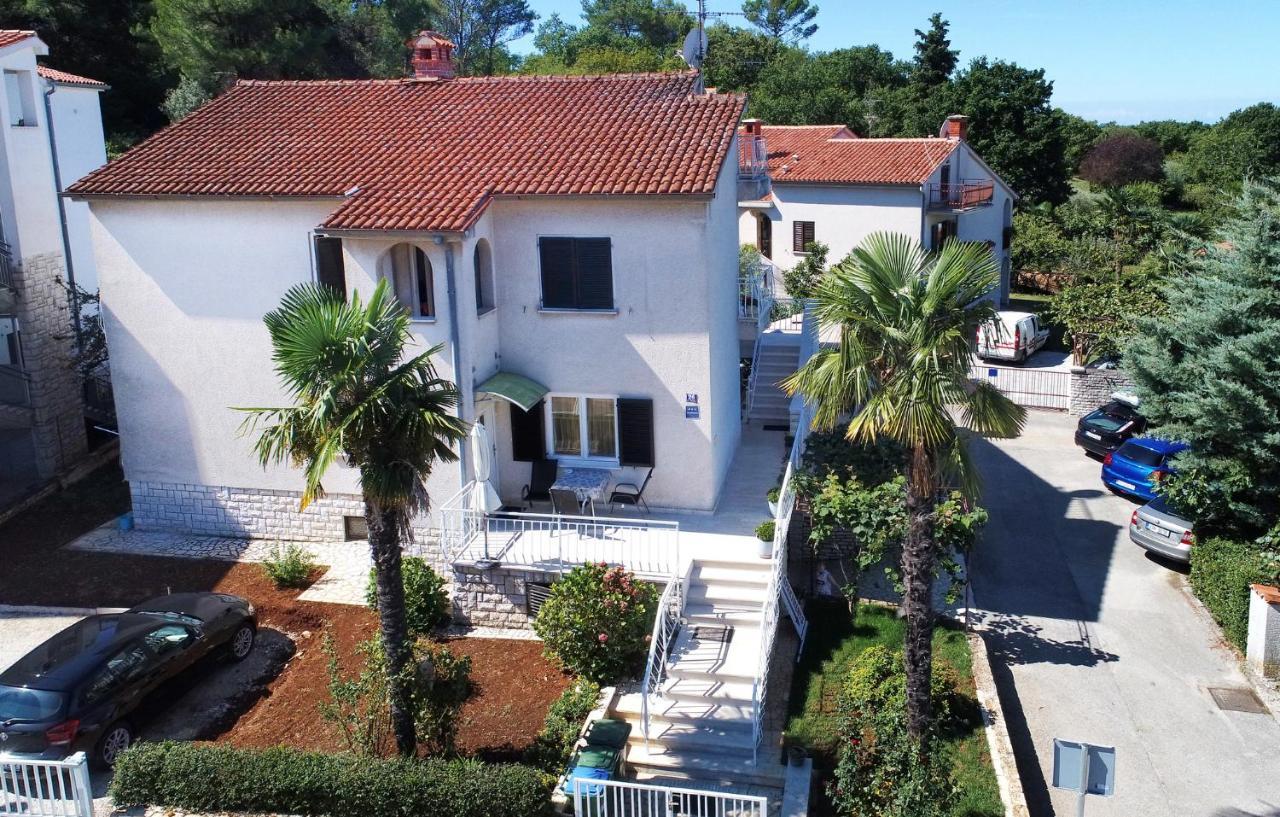 Apartments Laguna Porec Exterior photo