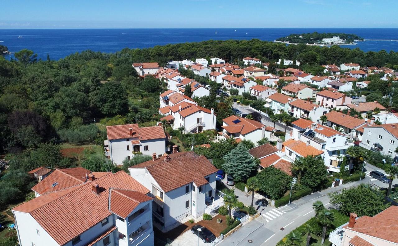 Apartments Laguna Porec Exterior photo